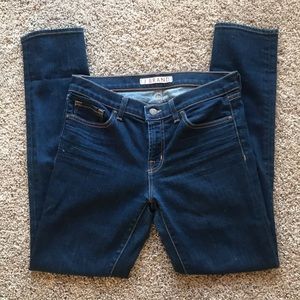 🚫🚫🌸JBrand size 28 regular wash skinny jeans